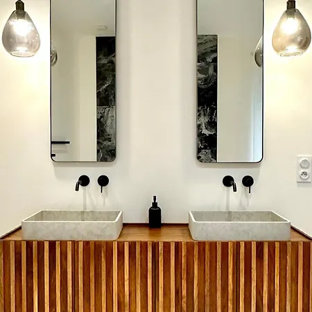 Le Chai N°9, Demeure Et Gites De Charme Montblanc Exterior foto